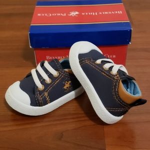 New in box baby shoes